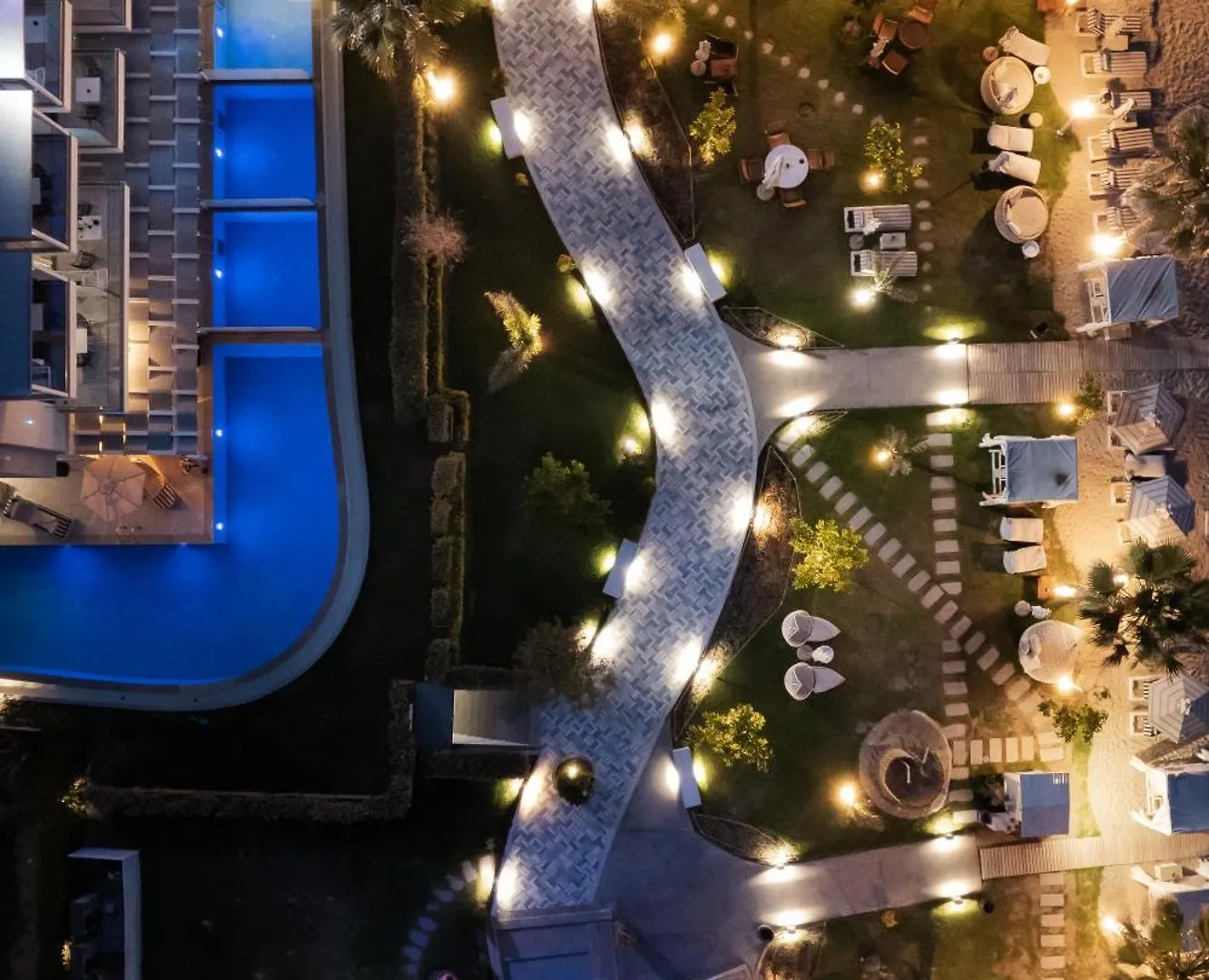 Blue Carpet Luxury Suites 佩科霍里 公寓式酒店