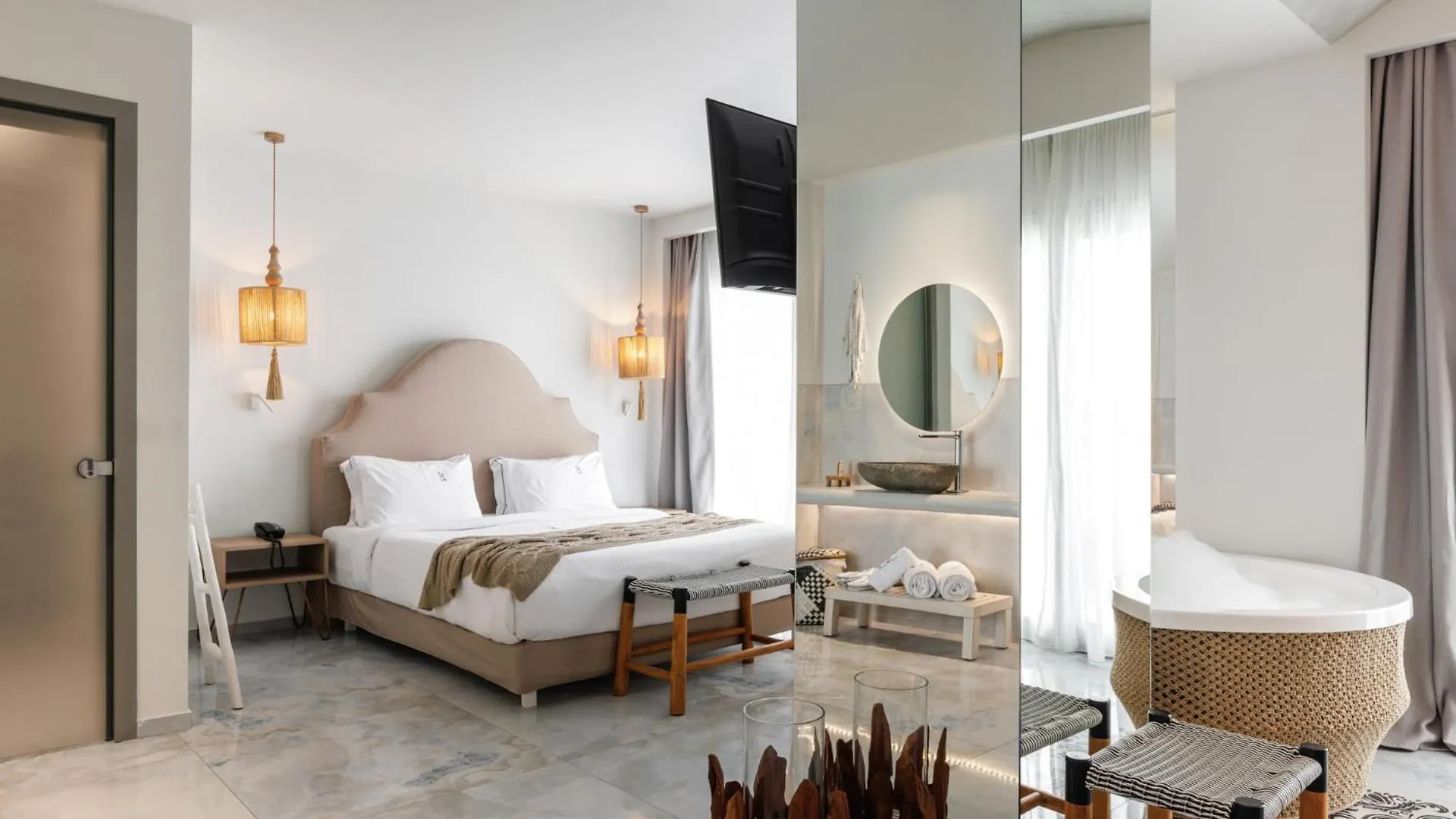 Blue Carpet Luxury Suites 佩科霍里 3*,  希腊
