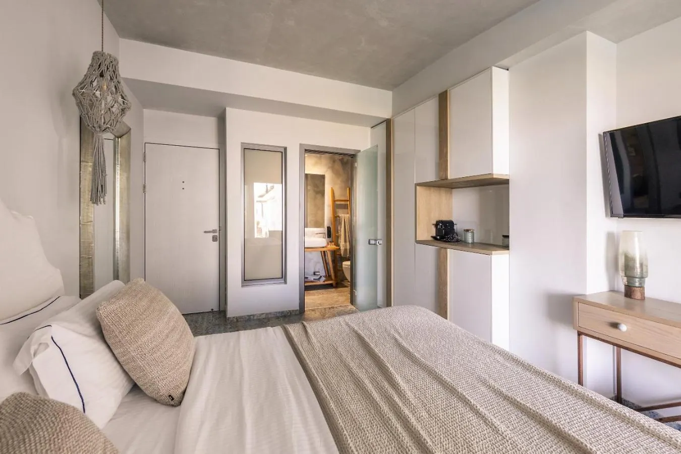 Blue Carpet Luxury Suites 佩科霍里 3*,  希腊